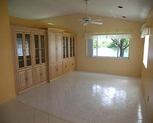Tiled kitchen floor set on diagonal